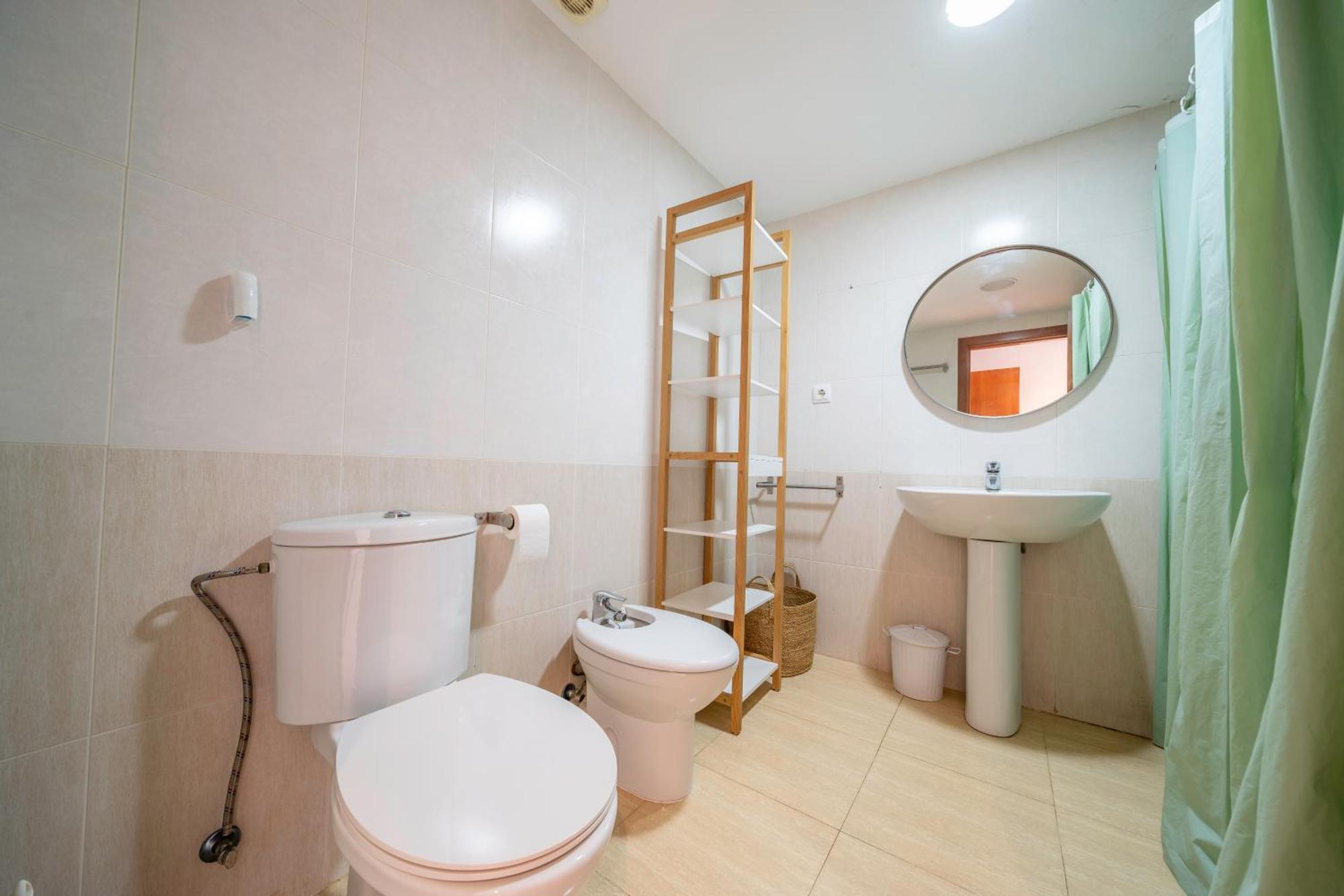Homeholidaysrentals Atico Ocean Pineda De Mar Exterior foto